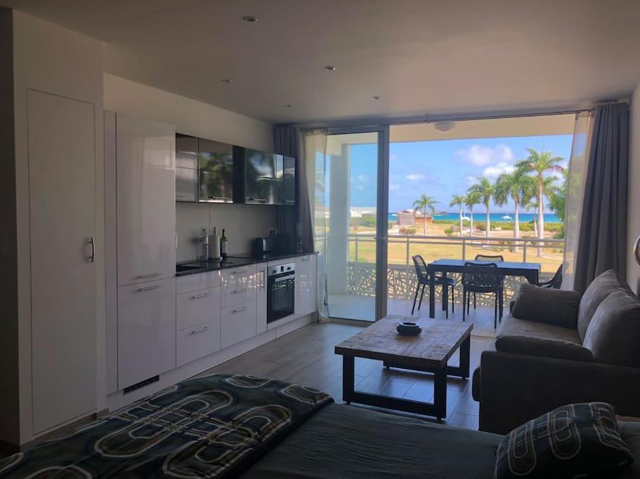 Charmant Studio Avec Vue Mer, Terrasse Anse-Marcel Bagian luar foto